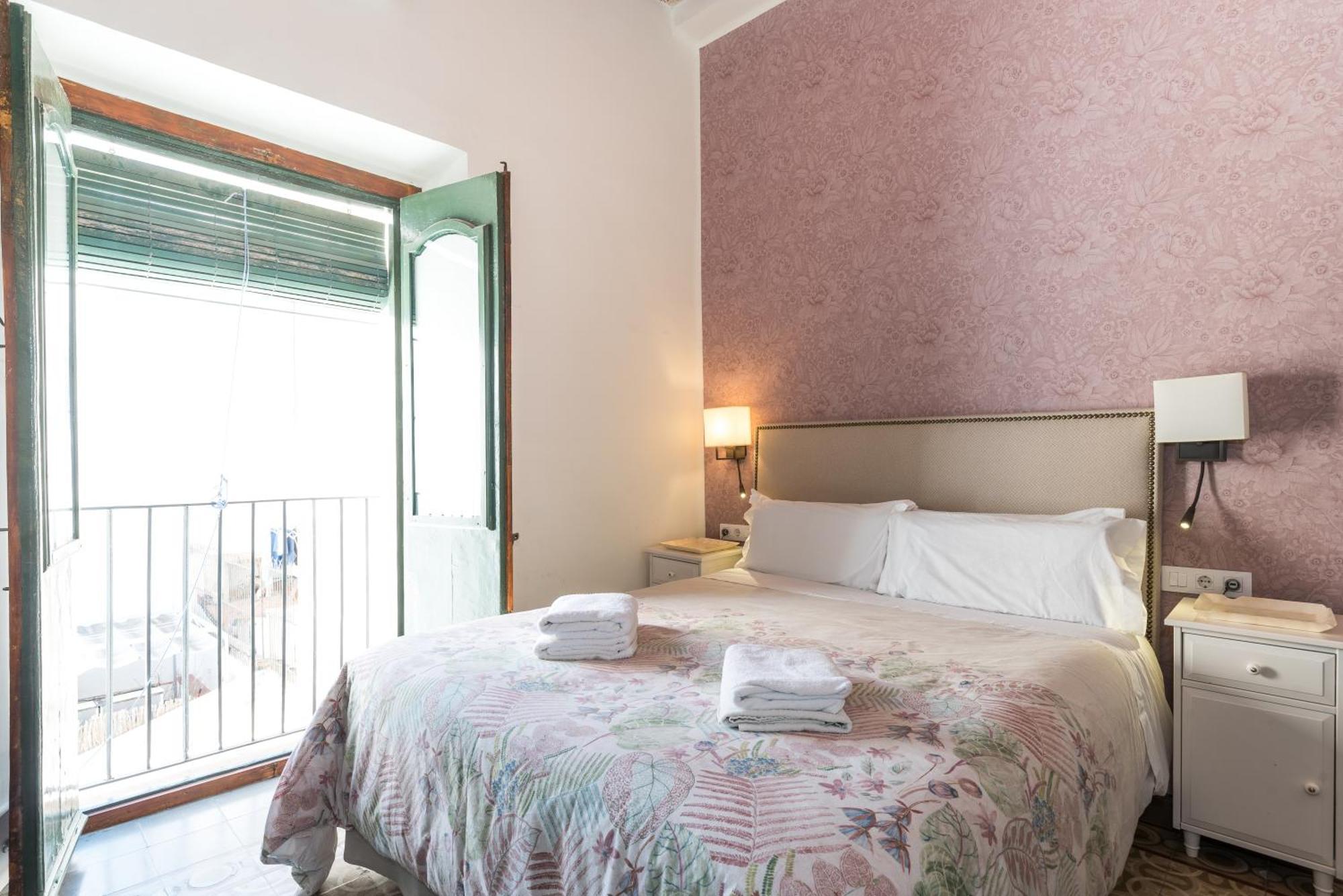Apartamentos Bartomeu By Habama Group Sitges Ngoại thất bức ảnh