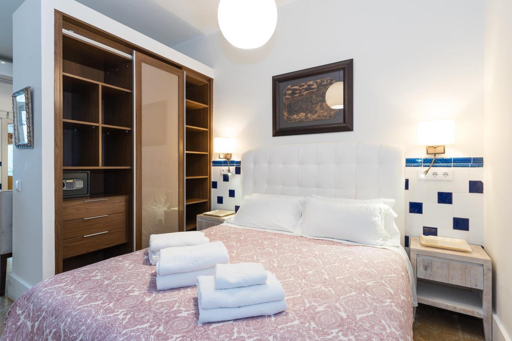 Apartamentos Bartomeu By Habama Group Sitges Ngoại thất bức ảnh